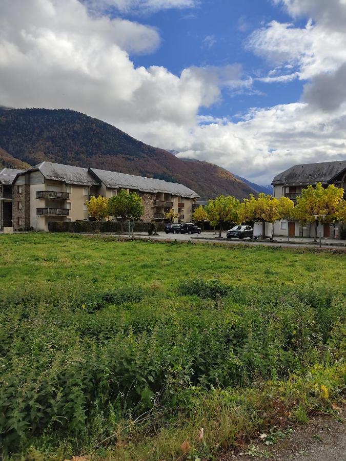 Le Nid Douillet Du Pic D'Aran Apartment Bagneres-de-Luchon Luaran gambar