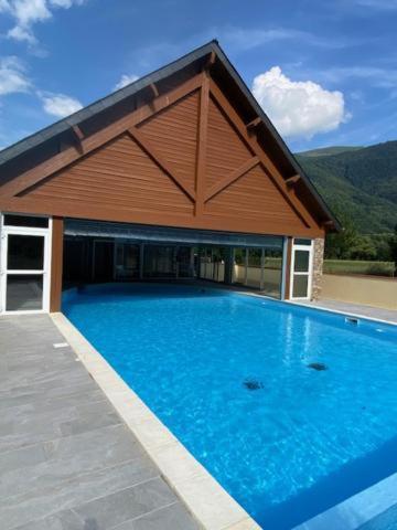 Le Nid Douillet Du Pic D'Aran Apartment Bagneres-de-Luchon Luaran gambar
